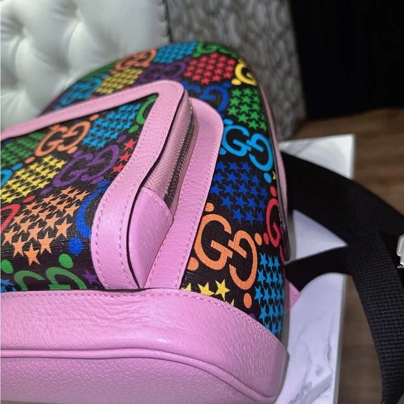 Gucci Colorful Logo Backpack with Pink Trim - Picture 9 of 9